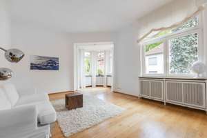Altbaujuwel mit stilvollem Ambiente und lichtdurchfluteten Räumen – Die vollständige Adresse der Immobilie erhältst du vom Anbieter., 68161 Schwetzingerstadt/Oststadt, Mannheim – Vorschaubild 2