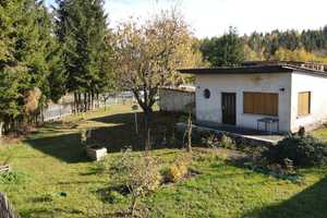 Freizeitgrundstück mit Bungalow auf Eigentumsland! – Suhl – Vorschaubild 1