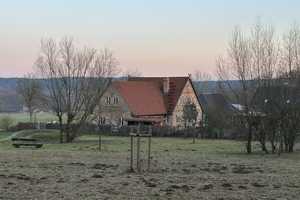 Exklusives Ziegelhaus mit Doppelgarage in naturnaher Ortsrandlage
 – Lüneburg (Kreis) – Vorschaubild 6