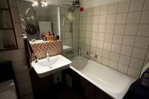 Charmante, ruhige Wohnung mit Garten, Gäste WC – Küche inklusive – Weißenburgstraße 33, 40476 Derendorf, Düsseldorf – Vorschaubild 11