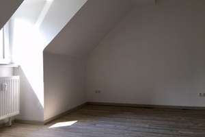 *** Gemütliche, DG-Wohnung in Schlossparknähe *** – Goosestr. 9, 45355 Borbeck-Mitte, Essen – Vorschaubild 14