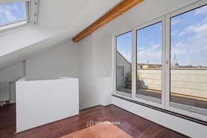 Exklusive Maisonette-Wohnung mit zwei Balkonen und Domblick – wohnen über den Dächern von Köln-Deutz – Die vollständige Adresse der Immobilie erhältst du vom Anbieter., 50679 Deutz, Köln – Vorschaubild 13