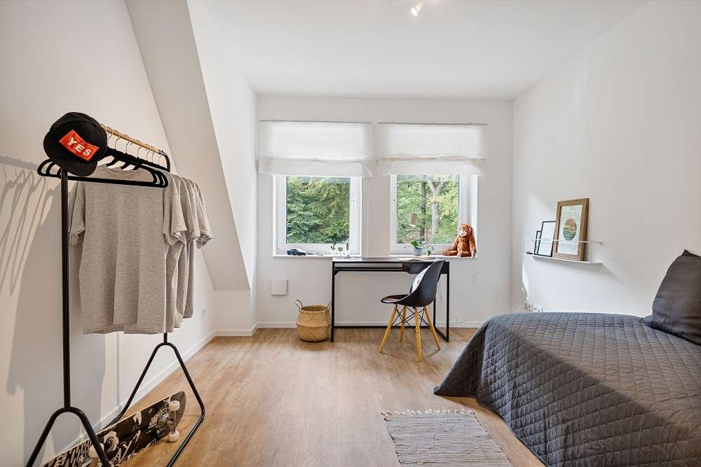 Immobilie in Hoisdorf - Kapitalanlage: Moderne Doppelhaushälfte mit gehobener Ausstattung in familienfreundlicher Wohnlage - Bild 7