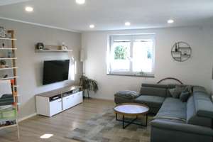 Liebevoll modernisiertes Einfamilienhaus mit Doppelgarage u. Carport – Die vollständige Adresse der Immobilie erhältst du vom Anbieter., 84036 Kumhausen – Vorschaubild 10