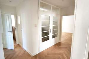 Top-Lage & Erstbezug-Standard: modernisierte 4-Zimmer-Wohnung (4 +1 Zimmer) – Die vollständige Adresse der Immobilie erhältst du vom Anbieter., 70193 Hölderlinplatz, Stuttgart – Vorschaubild 11