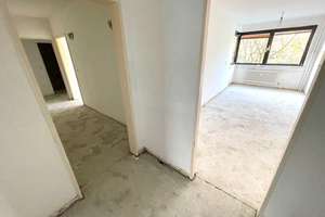 Ideal für Handwerker oder Kreative – 2-Zimmer Wohnung mit Eigenleistungspotenzial! – Nahariyastr. 43, 12309 Lichtenrade, Berlin – Vorschaubild 2