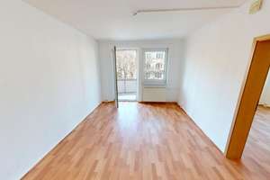 Schöne Balkonwohnung mit Tageslichtbad – Andréstr. 22a, 9112 Kaßberg, Chemnitz – Vorschaubild 2