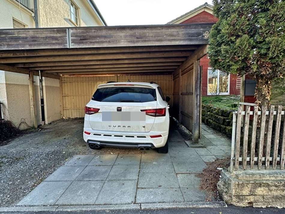 041 Carport-Stellplatz