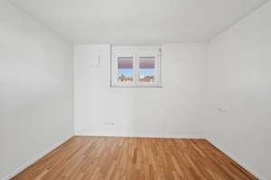 Gemütliche 2-Zimmer-Wohnung mit EBK in Pforzheim Weststadt ! – Tunnelstraße 36, 75172 Weststadt, Pforzheim – Vorschaubild 7