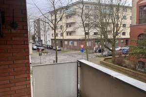 Wohnen in Mülheim – 3 Zimmer, Balkon & Einbauküche – Laufenbergstraße 48, 51063 Mülheim (Ortsteil), Köln – Vorschaubild 2