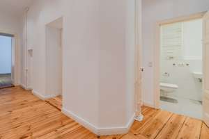 Stilvoller Altbau in Toplage Berlin: 4-Zimmer-Erdgeschosswohnung im Vorderhaus – Provisionsfrei – Düsseldorfer Str. 14, 10719 Wilmersdorf, Berlin – Vorschaubild 4