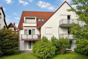 Sofort frei: Gepflegte Whg. mit Balkon & Garage | Blick ins Grüne | 3-Zi. in Stgt.-Weilimdorf