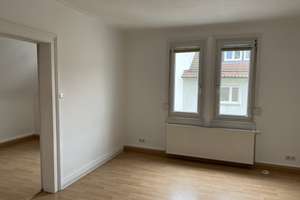 Lichtdurchflutete 3 - Zimmer DG Wohnung in Stuttgart Süd  – Die vollständige Adresse der Immobilie erhältst du vom Anbieter., 70199 Heslach, Stuttgart – Vorschaubild 8