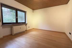 Reserviert : Familienfreundliches Ein- Zweifamilienhaus auf weitläufigem Grundstück – Die vollständige Adresse der Immobilie erhältst du vom Anbieter., 67722 Winnweiler – Vorschaubild 6