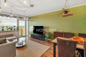 Helle 2-Zimmer-Wohnung mit Einbauküche und Loggia mit freiem Weitblick in Leverkusen-Wiesdorf