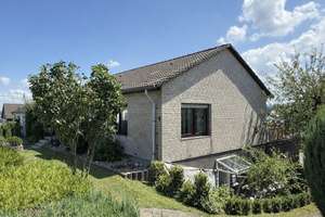 Einfamilienhaus mit Einliegerwohnung und traumhaftem Grundstück in bester Wohnlage von Neuenrade!!! – Die vollständige Adresse der Immobilie erhältst du vom Anbieter., 58809 Neuenrade – Vorschaubild 5