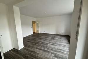 Superzentral wohnen in Siegen: 2 Zimmer, EBK, Terrasse und Natur direkt vor der Tür – Blücherstraße 25, 57072 Siegen – Vorschaubild 6