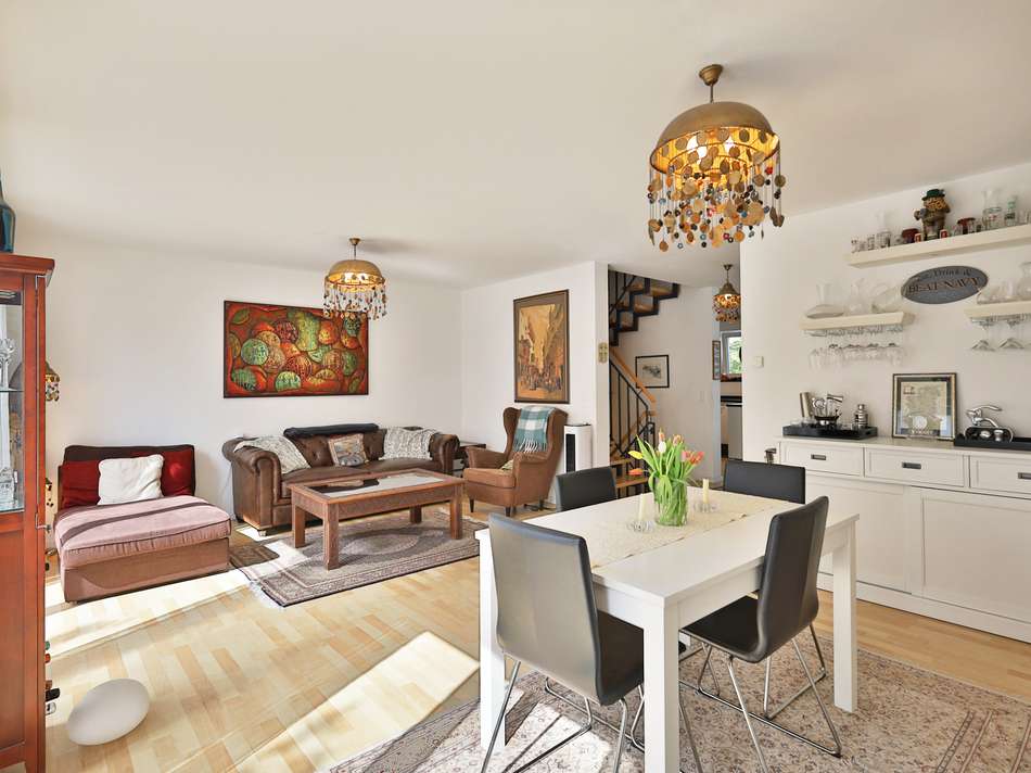 Großzügiges Wohnzimmer