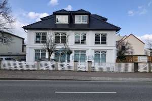 5- Zimmer- Wohnung über 2 Etagen mit kleinem Balkon zu vermieten – Feldstraße 38, 18273 Güstrow – Vorschaubild 1