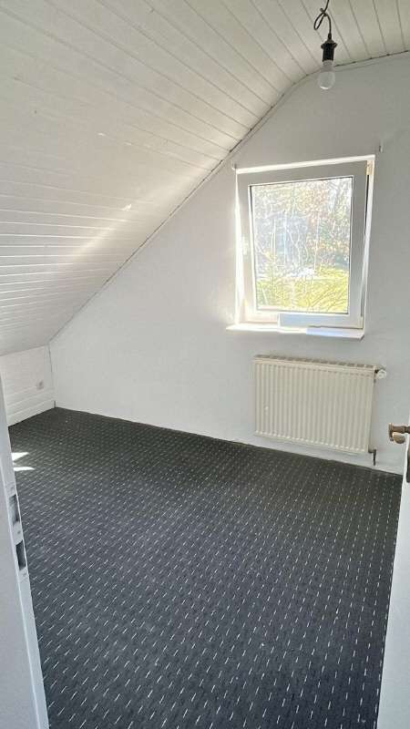 Immobilie in Porta Westfalica - Zweifamilienhaus in besonderer Lage - Bild 2