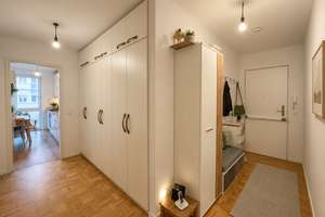 Vermietete 3-Zimmer-Wohnung im 4.OG mit Aufzug und Balkon in ruhiger Innenhoflage – Die vollständige Adresse der Immobilie erhältst du vom Anbieter., 10437 Prenzlauer Berg, Berlin – Vorschaubild 3