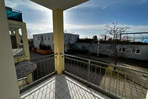 Wunderschöne, helle 1 ,5 Zimmer Wohnung mit Balkon und Tiefgaragenstellplatz am Eselsberg – Ochsensteige 15, 89075 Eselsberg, Ulm – Vorschaubild 2