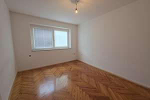 Schöne 2-Zimmer-Wohnung mit Balkon sucht Mietnachfolge ab sofort – Die vollständige Adresse der Immobilie erhältst du vom Anbieter., 47053 Dellviertel, Duisburg – Vorschaubild 2