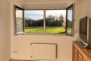  3-Zimmer-Dachgeschosswohnung (107 m²) mit Balkon, Garage, Stellplatz und unverbaubarem Weitblick – Die vollständige Adresse der Immobilie erhältst du vom Anbieter., 50226 Frechen – Vorschaubild 6