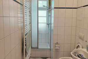 Charmante 2-Zimmer Wohnung im 2. OG in Hannover-List – Im Kreuzkampe 6, 30655 List, Hannover – Vorschaubild 3
