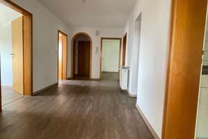 Dreifamilienhaus mit großem Gartengrundstück in begehrter Wohnlage  von Wiesloch zu verkaufen! – Lieselottestraße 9, 69168 Wiesloch – Vorschaubild 53
