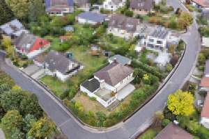 Geräumiges Zwei-Familien-Haus mit großem Garten in ruhiger Bestlage in Rodenbach, Naturnah ! – Die vollständige Adresse der Immobilie erhältst du vom Anbieter., 63517 Rodenbach – Vorschaubild 4