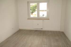 Renovierte 2 - Zimmer Wohnung mit Balkon in modernisierter Wohnanlage! – Jannerstraße 16, 93053 Kasernenviertel, Regensburg – Vorschaubild 7