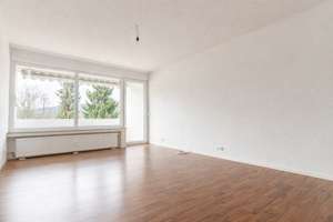 Modernisierte Eigentumswohnung mit neuem Badezimmer, Garage und Loggia in Hohenlimburg Elsey – Die vollständige Adresse der Immobilie erhältst du vom Anbieter., 58119 Hohenlimburg (Ortsteil), Hagen – Vorschaubild 3