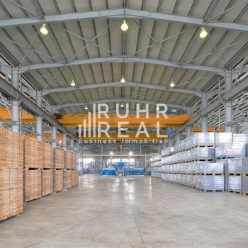 Halle mit Kran | 990 m² Hallenfläche | RUHR REAL