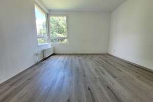 Schöne 5-Zimmer-Wohnung mit Balkon! – Spinozastr. 3, 45279 Freisenbruch, Essen – Vorschaubild 7
