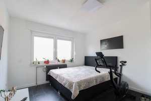Charmant sanierte 5 Zimmer Eigentumswohnung mit ca. 124qm Wohnfläche in zentraler Lage – Höxter (Kreis) – Vorschaubild 4