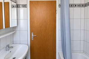 4-Zimmer-Wohnung mit Grünblick, Balkon und zusätzlichen Dachgeschossflächen – 40595 Garath, Düsseldorf – Vorschaubild 22