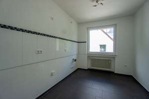 Gemütliche 2-Zimmer-Dachgeschosswohnung im Remscheider Südbezirk – Die vollständige Adresse der Immobilie erhältst du vom Anbieter., 42855 Zentralpunkt, Remscheid – Vorschaubild 6