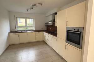 Familienfreundliche Doppelhaushälfte mit Garten und EBK in Wittlaer nahe ISD – 40489 Wittlaer, Düsseldorf – Vorschaubild 4