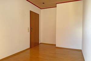 S-West: Dachgeschosswohnung mit großer Dachbühne & Doppelgarage (optional) – Die vollständige Adresse der Immobilie erhältst du vom Anbieter., 70178 Rotebühl, Stuttgart – Vorschaubild 13