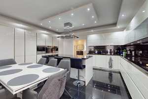 Property thumbnail 22