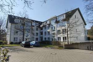 Attraktive 3-Zimmer-Wohnung mit Westbalkon in der Nähe der Universität Düsseldorf in ruhiger Lage – Die vollständige Adresse der Immobilie erhältst du vom Anbieter., 40225 Bilk, Düsseldorf – Vorschaubild 2