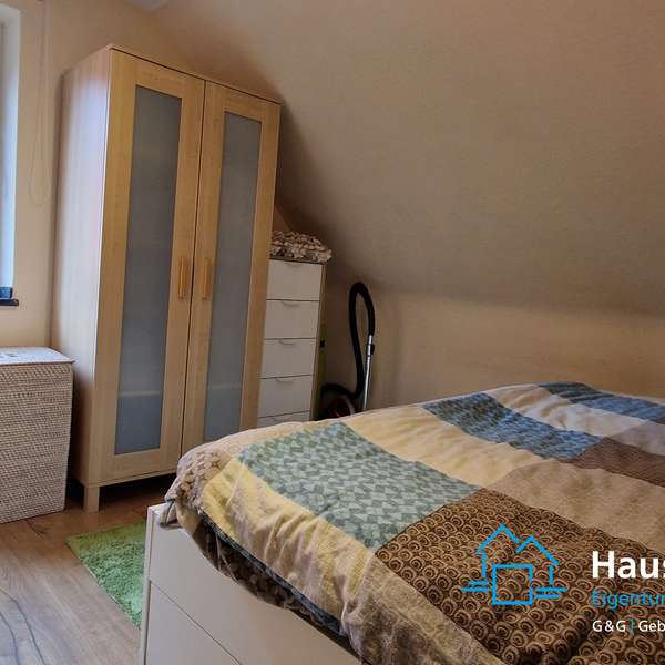 *** schöne WG-geeignete 2-Zimmer-Wohnung ***