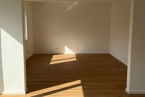 Erstbezug nach Kernsanierung | 95 m² | 3 Zimmer | Fußbodenheizung | Balkon – 33102 Kernstadt, Paderborn – Vorschaubild 3