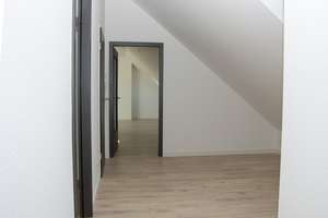 Herrliche Dachgeschosswohnung mit Balkon und Badewanne – Further Straße 40, 9113 Schloßchemnitz, Chemnitz – Vorschaubild 25
