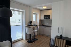 Nymphenburg: Erstbezug nach Kernsanierung - möbliertes Apartment mit Balkon  – Die vollständige Adresse der Immobilie erhältst du vom Anbieter., 80639 Nymphenburg, München – Vorschaubild 8