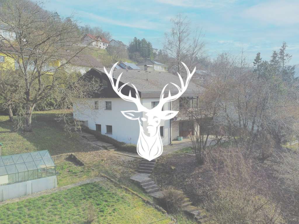 Immobilie in Küssaberg - Schön gelegenes Einfamilienhaus mit Einliegerwohnung in ruhiger und attraktiver Lage von Bechtersboh - Bild 0