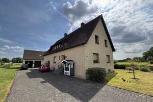 Zweifamilienhaus mit Weitblick - Ruhiges Wohnen im Grünen – Paderborn (Kreis) – Vorschaubild 1