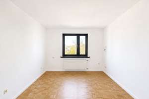 112 m² in Flingern: Erstbezug, 5,5 Zimmer, Aufzug, 2 Balkone & EBK – Höherweg 33, 40233 Flingern Süd, Düsseldorf – Vorschaubild 7