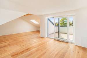 Top Neubau-Maisonettewohnung mit Blick bis Köln und überdachtem Stellplatz im Herzen von Ippendorf